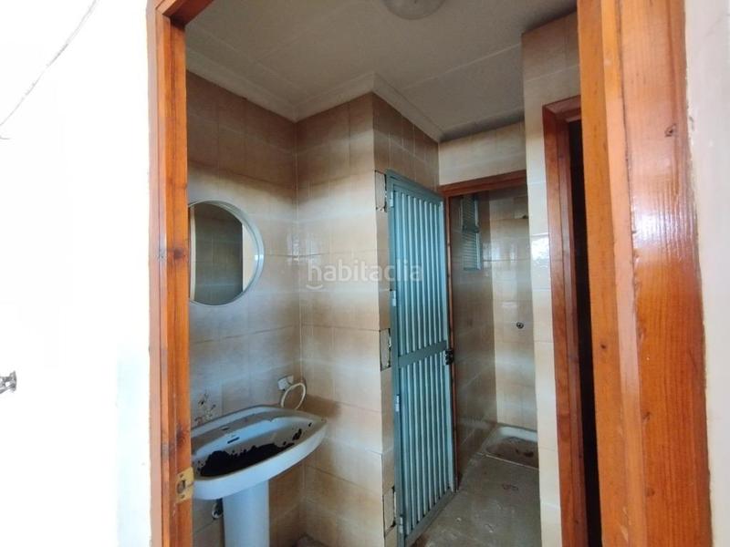 Foto ac0b1825-9ec7-469b-9658-8700647162f1. Capannone industriale in Plaza Castelar - Mercado Central Elda