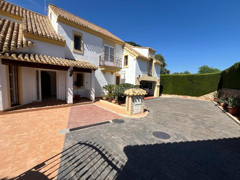 Foto e8b25b12-2822-4257-b9c8-290ee7a0851b. Xalet amb calefacció aparcament piscina a Perín Cartagena