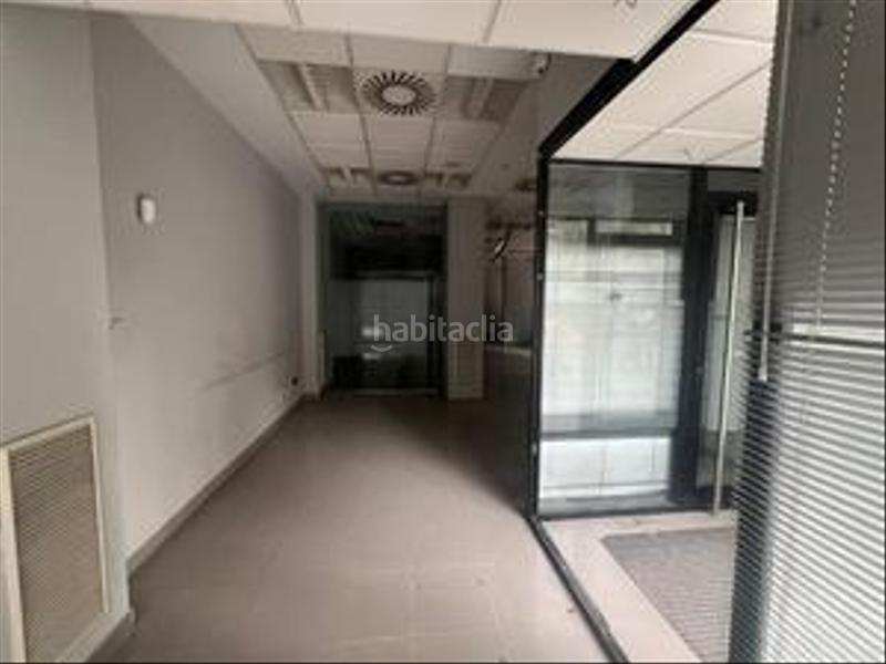 Foto 153bd466-b639-4a29-bf5f-131063027f81. Local comercial a Ensanche-Diputación Alicante