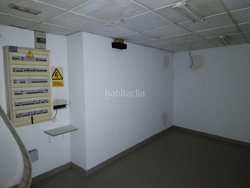 Foto b41909a5-9c1f-4344-adb6-32f211d6e9a3. Local comercial a Ensanche-Diputación Alicante