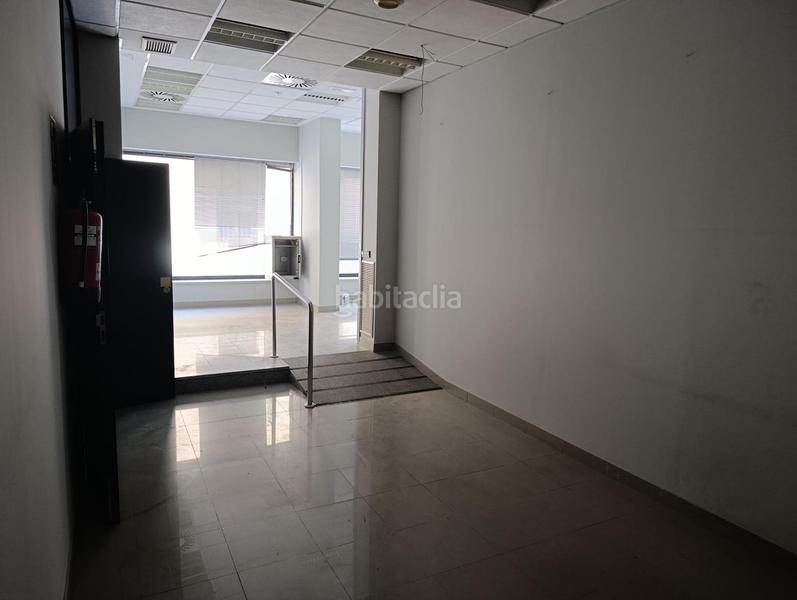 Foto d9980bcf-51cb-4d66-a38e-e04dddd45e95. Local comercial a Ensanche-Diputación Alicante