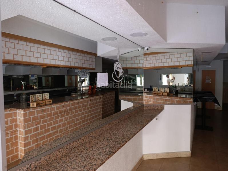 Foto cb5b2e40-25cd-46ff-9fd5-ff1f314f4c7f. Lloguer local comercial a Benalúa Alicante