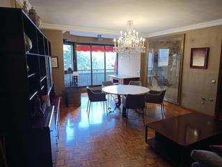 Pis a Ensanche-Diputación