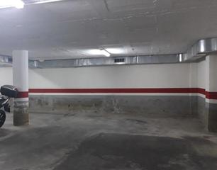 Parking coche en Mercado