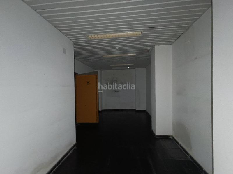 Foto d620d6e8-7082-41c7-804c-a434f19e2f3e. Local commercial dans Benalúa Alicante