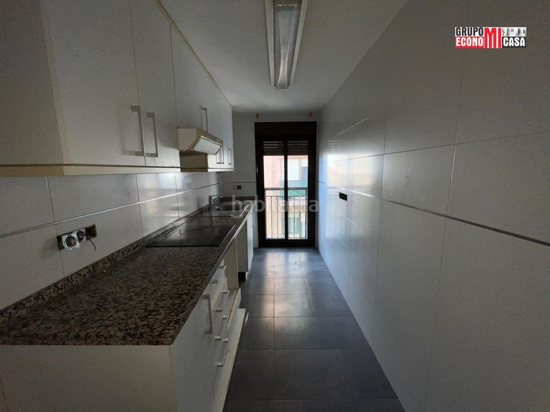 Foto 5539b809-cf12-4361-8ecd-5a15efbe9876. Pis a Campello Pueblo Campello (el)