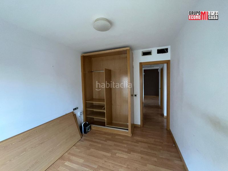 Foto b42808d8-bf01-41eb-9442-8c08258d9d92. Pis a Campello Pueblo Campello (el)