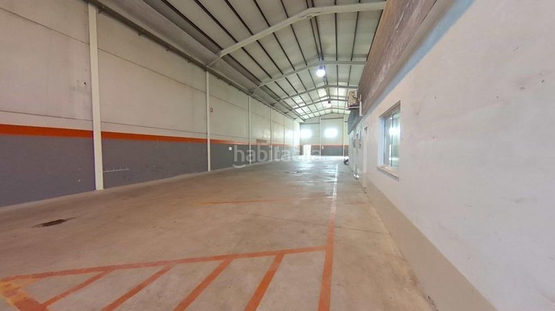 Foto e2a1d5c7-6c12-42e9-8cea-807bdbadcfb1. Industrial building in La Palma Cartagena