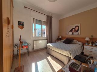 Etagenwohnung  Avenida meridiana