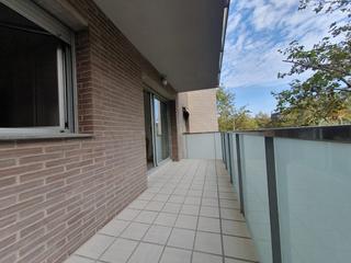 Appartamento  Calle llacuna. Piso luminoso y reformado con amplio balcón en llacuna, poblenou
