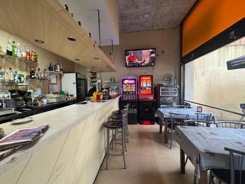 Foto 3975a51d-616f-4dff-a4cb-cb9d2a691c0e. Local commercial dans Poblenou Barcelona