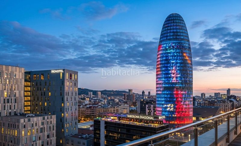 Foto deea45d2-cd8f-4831-862f-b17de7bf5794. Pis a Sagrada Família Barcelona