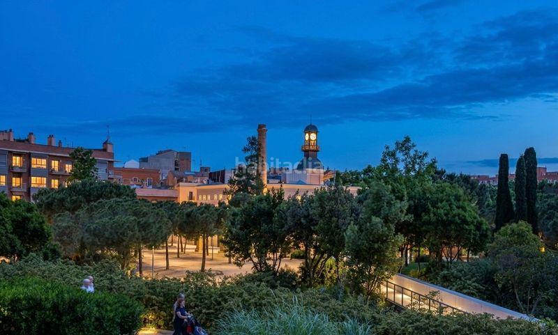 Foto f80001da-4537-4155-a2a2-9a2c5f489ad7. Pis a Sagrada Família Barcelona