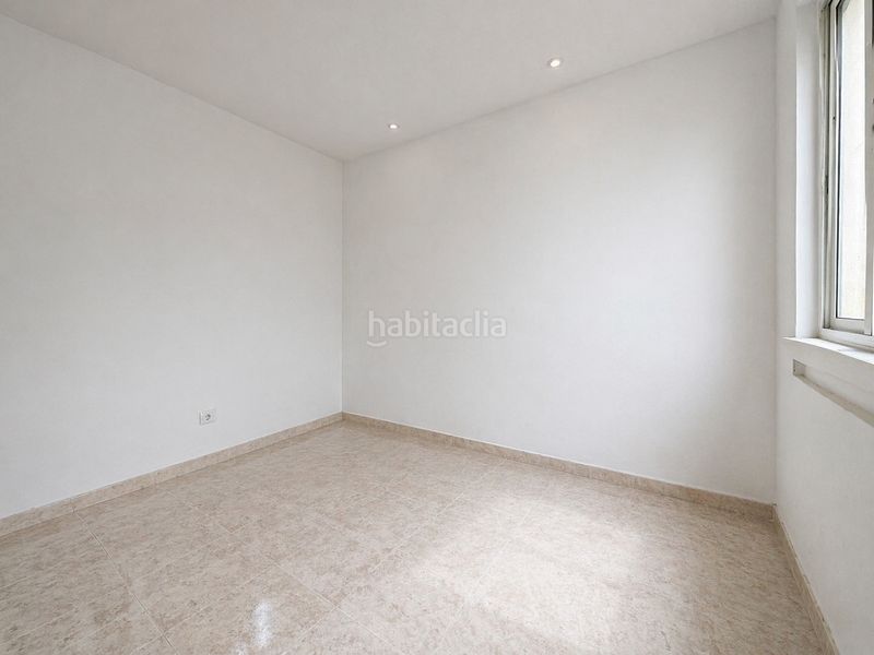 Foto 0700f8d3-295b-4ea1-9e16-07a64803d6bc. Pis a Poblenou Barcelona