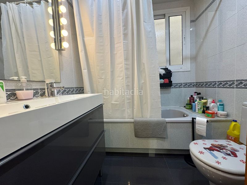 Foto 82d5a378-25bf-4683-beca-49cd4d277188. Pis a Poblenou Barcelona