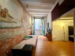 Flat  Carrer d'en serra