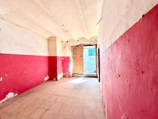 Rez-de-chaussée  Carrer de topete
