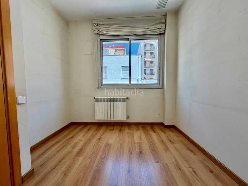 Foto 3892b0d5-80c4-41b1-ba74-26d263db5adb. Casa amb calefacció aparcament a Poblenou Barcelona