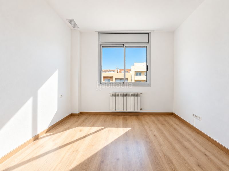 Foto 86a6a659-1f93-443b-8966-8bd7581ecd44. Casa en Poblenou Barcelona