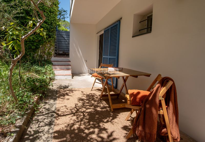 Foto 3d74b2c9-2ea9-4aae-ae1c-7cad70779158. Casa amb calefacció aparcament a Eixample Residencial Escala (L´)
