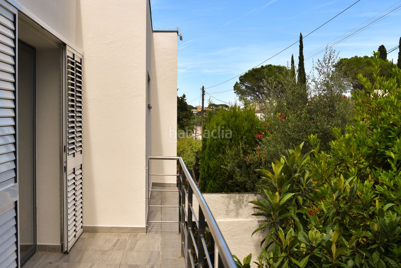 Foto bb69c907-6b40-414f-86d5-0ab18c184ccc. Casa amb calefacció aparcament a Eixample Residencial Escala (L´)