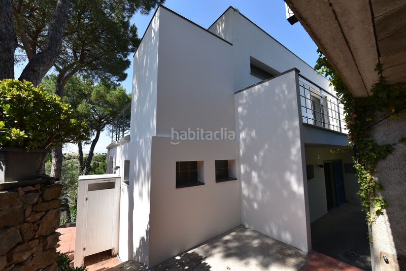 Foto d4b63d0a-4744-44d7-9c31-fcf5720b2f5e. Casa amb calefacció aparcament a Eixample Residencial Escala (L´)