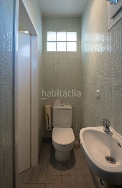Foto d73f9334-d510-4317-85ef-0993229a8ca2. Casa amb calefacció aparcament a Eixample Residencial Escala (L´)