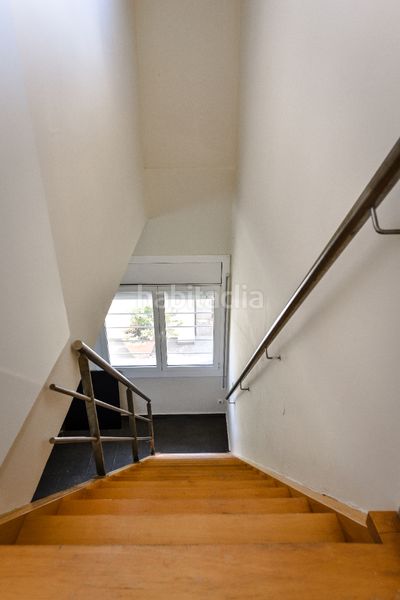 Foto da1f3066-9d92-4ad9-80db-fbf0c9545b23. Casa amb calefacció aparcament a Eixample Residencial Escala (L´)