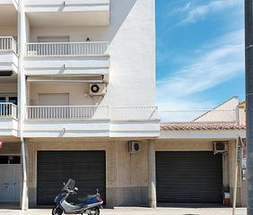 Pis  Avinguda de montgó. ¡tu piso junto al mar en l’escala te espera!