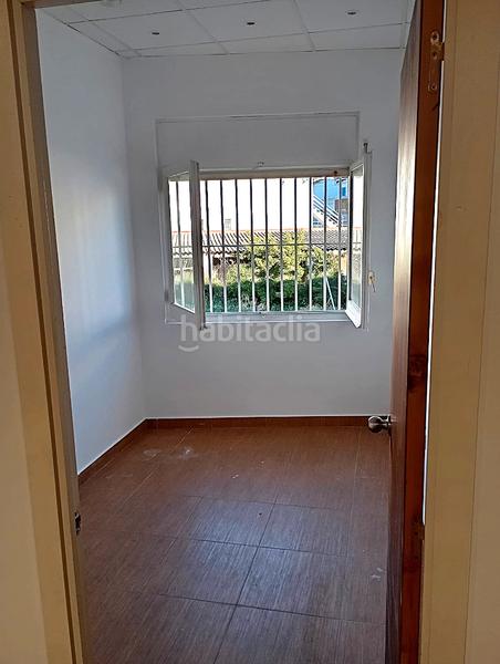 Foto ad76ee54-6164-4399-a087-328e5467d3db. Local commercial dans avinguda de montgó 142 dans Port - La Clota - Puig Sec Escala (L´)