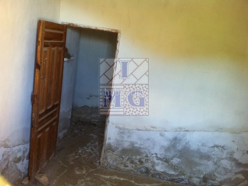 Foto d0891075-f3c0-43ab-a5f7-7bb30821f3fc. Masia a Yeste