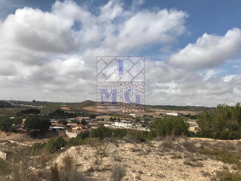 Foto bec7312d-7dcd-46fb-b74d-76faf3fd63be. Rural plot in El Esparragal Murcia