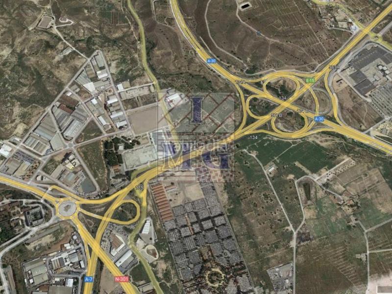 Foto 9edb633f-9c29-433d-ae6f-f46d6a646f7d. Terrain industriel dans El Puntal Murcia