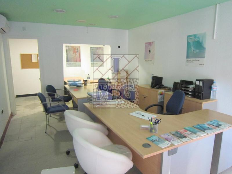 Foto 5dd11fc7-3dcd-4949-a389-51b10f7d8d06. Rent business premise in Cabezo de Torres Murcia