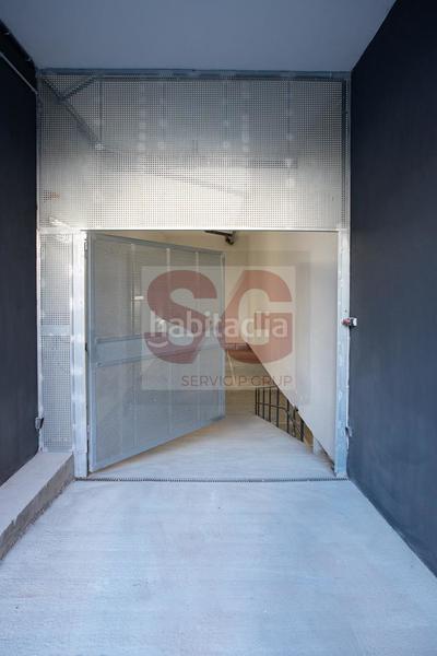 Foto aa7ac365-ab13-4502-a841-4209521bc630. Parking moto en carrer pere joan 33 oportunidad única , centrico aparcamiento moto i trastero en Palamós