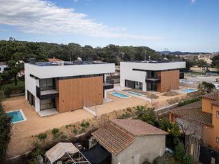 Casa a Camí del pla del llop 5. Obra nueva , casa