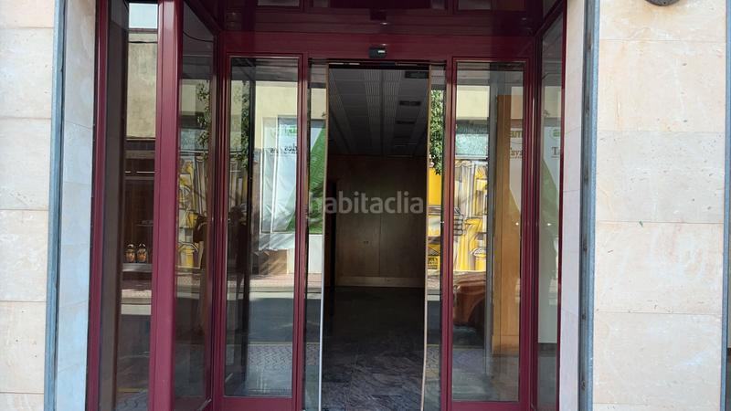 Foto db19252e-76d6-45a3-ac0c-bf26fff1cf6a. Locale commerciale in carrer president macià 56 in Palamós