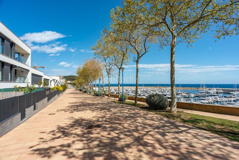 Foto a2ea461d-1f06-4c3e-8aec-e0387ee2e6b1. Apartament amb calefacció aparcament a Centre Palamós
