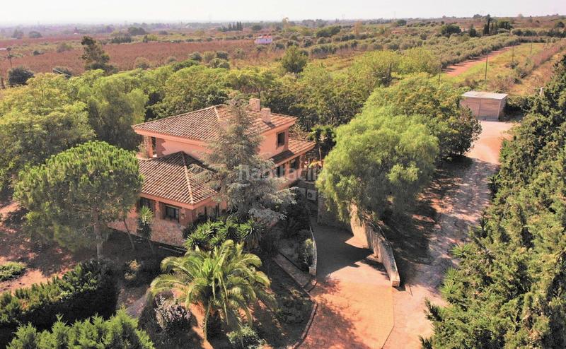 Foto 2c82116e-0b36-4eb0-b4a9-ec1e2d9b711d. Casa espectacular casa con terreno en la selva del camp en Selva del Camp (La)
