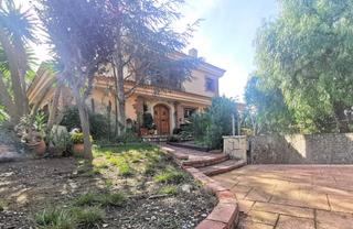 Casa in Selva del Camp (La). Espectacular casa con terreno en la selva del camp