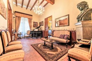 House  Rec del. Mucho ms que un hogar,  3 siglos de historia, arte y cultura a