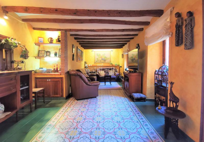 Foto 4fc728a0-3a1d-4eb8-93a1-893006a88897. Haus mit heizung in Montbrió del Camp