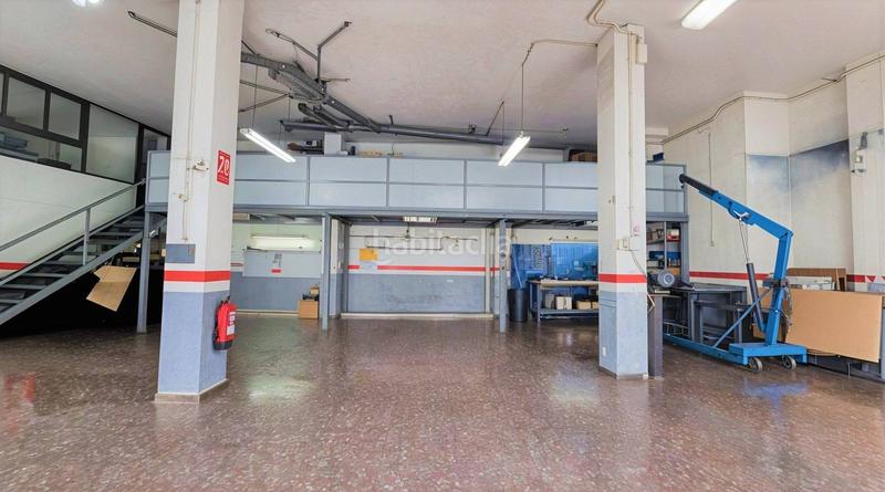 Foto 0784b88f-c3d9-40fb-a2a9-0aef0d4fa457. Aparcament cotxe a Ponent Reus