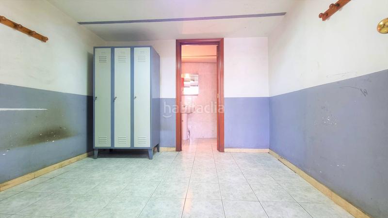 Foto 48b38699-663c-43db-a27c-07a3e5dc1d6b. Aparcament cotxe a Ponent Reus
