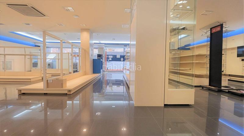 Foto 6c7ff986-0385-4200-92d7-624899c7f30e. Alquiler local comercial gran local de 225 m en alquiler en Reus