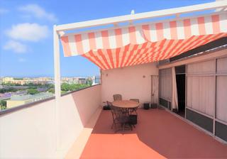 Penthouse  Calle antiquaris. tico de 3 habitaciones con espectacular terraza en reus