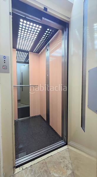 Foto 3d3fb2e0-d545-4599-8533-a5b222f4fdae. Piso acogedor piso de 4 habitaciones con piscina comunitaria. en Reus