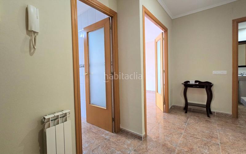 Foto e9633156-6136-4fe4-8f78-17d562718ac2. Piso acogedor piso de 4 habitaciones con piscina comunitaria. en Reus