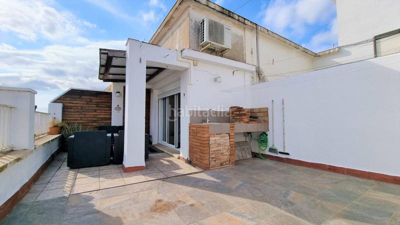 Foto c3736591-9c6d-4d24-9e35-a59db6a1c733. Rent penthouse with parking in Ponent Reus