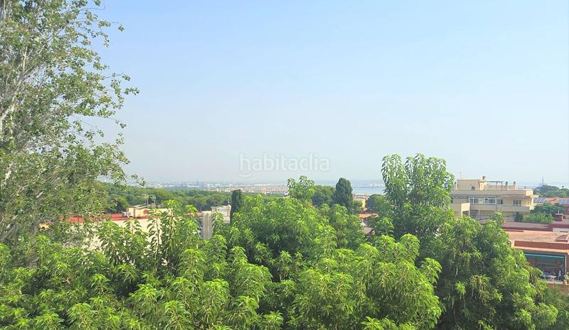 Foto 3a41535f-2d4a-4cd9-bfe1-ed520175b9d0. Appartamento con parcheggio piscina in pla de maset - cap de Salou Salou